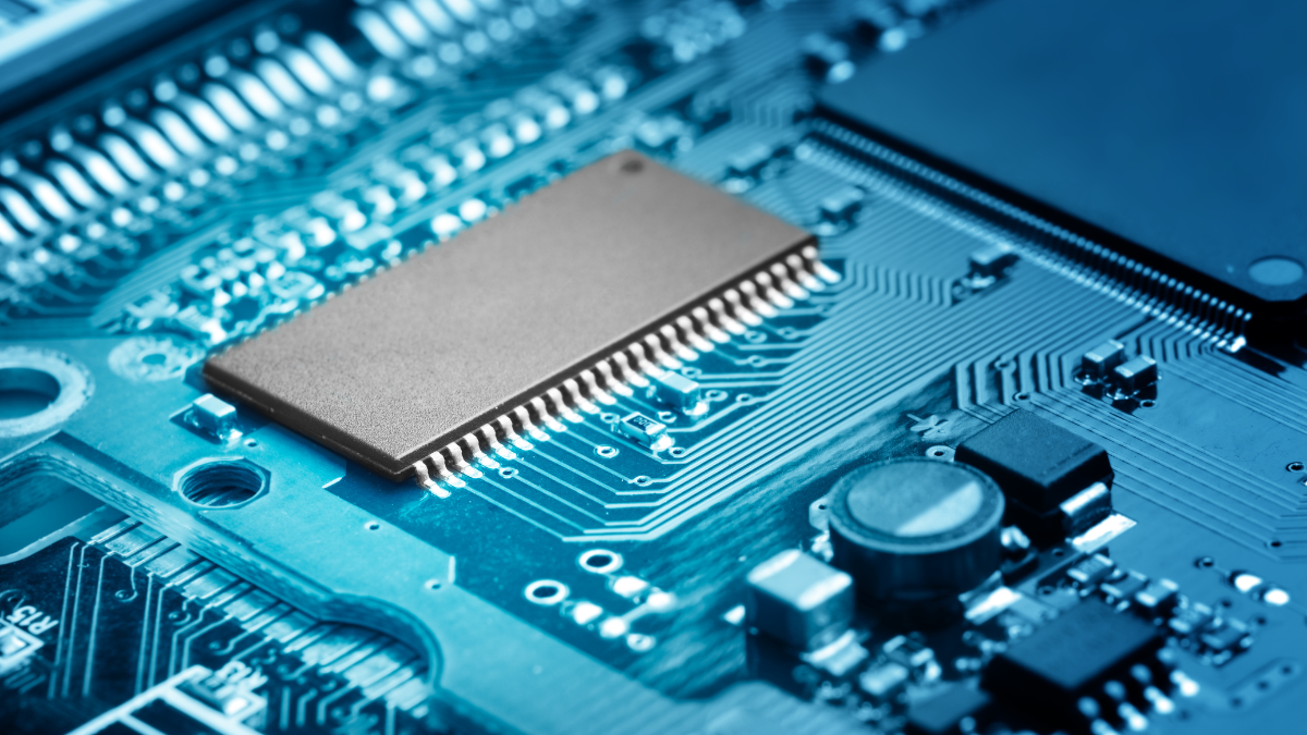 Direxion Daily Semiconductor Bull 3X Shares: SOXL Stock Analysis